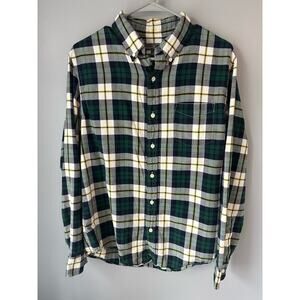 L.L. Bean Signature 100% Cotton Plaid Button up Size Medium